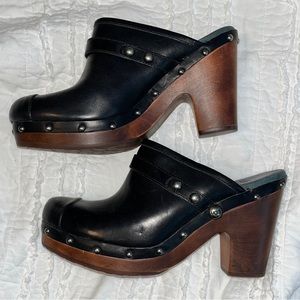 NWOT Jolene Ugg Clog Mule Genuine Leather and Wood Studded Heels size 10